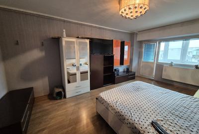 Garsonieră decomandată, mobilată în Sebastian - 2