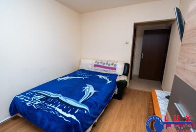 ID 377 Apartament 3 camere de inchiriat *Str Victoriei - 3