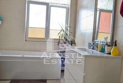 Apartament cu 3 camere semidecomandat, mobilat în Aradului - 6