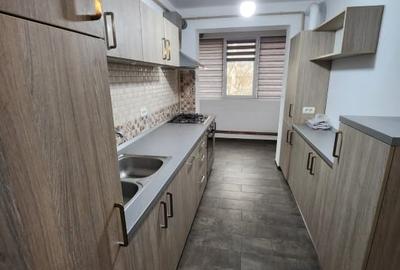 Vand apartament 2 camere - 3