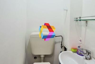 Spațiu comercial, de 35 mp, în Tractorul - 7