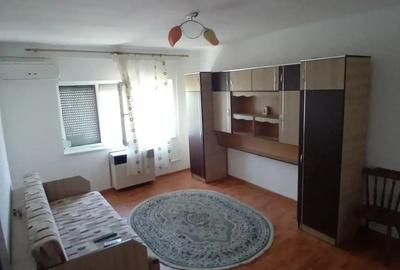 De inchiriat garsoniera - 3