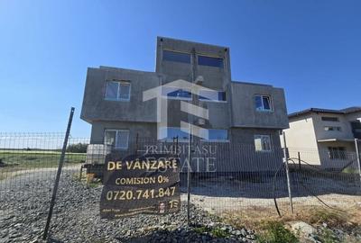 OVIDIU-POIANA- Vila tip duplex | terasa circulabila | gaz | curte - 1