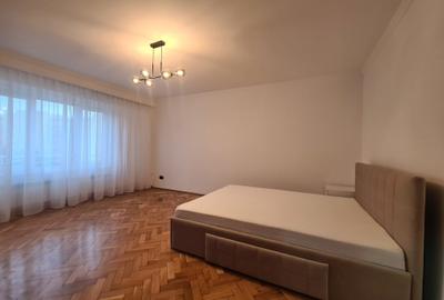 Garsonieră decomandată, mobilată în P-ța Muncii - 17