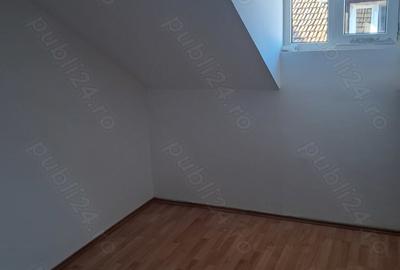 Casă cu 6 camere cu Teren 100 Mp în Blașcovici - 9
