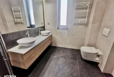 Apartament cu 4 camere în Central - 7