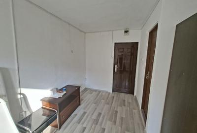 Garsonieră decomandată în Central - 5