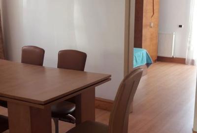 Casă cu 4 camere decomandat în Central - 15