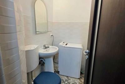 Apartament cu 3 camere decomandat în Central - 2