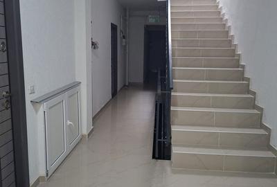 Apartament cu 3 camere în Roșu - 3
