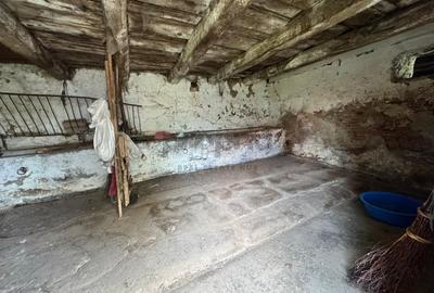 Casa cu teren generos de 1332 mp in centrul Feldioarei - 11