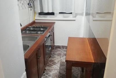 Inchiriez apartament 2 camere etaj 1 zona 14 Mai - 2