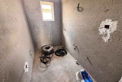 Apartament cu 3 camere semidecomandat în Dobroești - 4