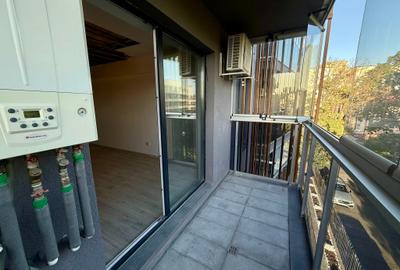 Studio Decebal | Bloc nou - 4
