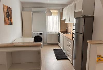 Apartament cu 2 camere decomandat în Astra - 9