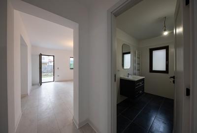 Duplex cu 5 camere cu Canalizare în Dumbrăvița - 8