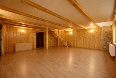 Casă individuală cu 3 camere cu Canalizare în Central - 9