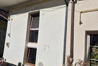 Apartament cu 2 camere decomandat în Hunedoara - 1