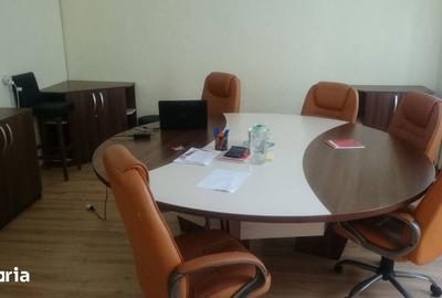 Casă cu 4 camere cu Teren 100 Mp în Central - 6
