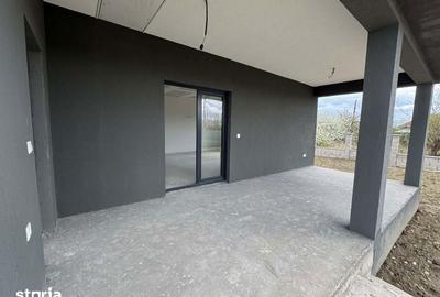 Casă cu 3 camere cu Teren 450 Mp în Lazuri - 3