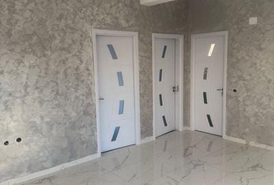 Casă cu 4 camere cu Teren 200 Mp în Central - 3