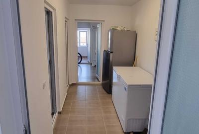 Apartament cu 3 camere semidecomandat în Central - 1