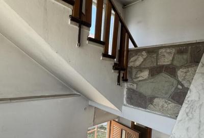 Casă cu 5 camere cu Canalizare în Aurel Vlaicu - 12