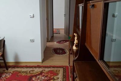 Apartament cu 3 camere decomandat în Central - 3