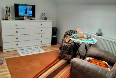 Apartament cu 3 camere decomandat în Central - 5