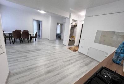 Apartament cu 3 camere semidecomandat în Central - 2