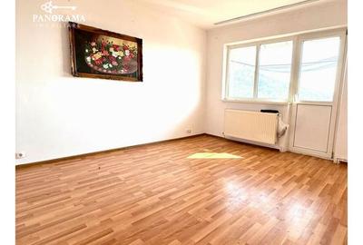 Apartament cu 3 camere-Zona Centrala - 2