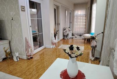 Vila de vanzare.teren 390mp. - 5