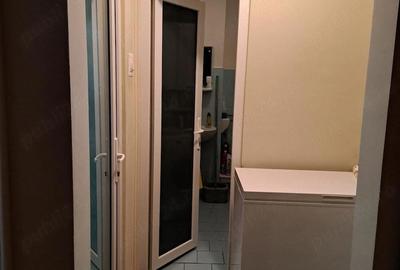 Apartament cu 3 camere decomandat în Soarelui - 14