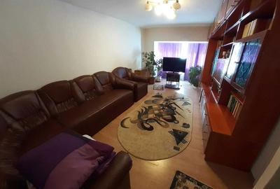 Apartament cu 3 camere decomandat în Orizont - 5
