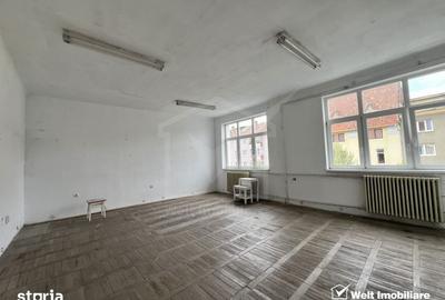Spațiu comercial, de 36 mp, în Central - 2