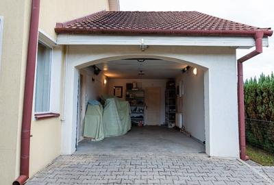 Casă frumoasă și mobilată în Livezeni - 3