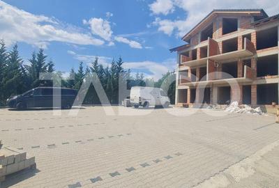 Apartament cu 4 camere decomandat în Cristian - 5