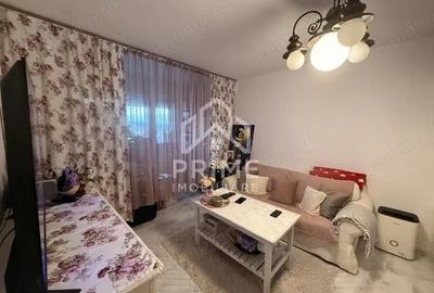 Apartament cu 3 camere decomandat în Cetate - 1