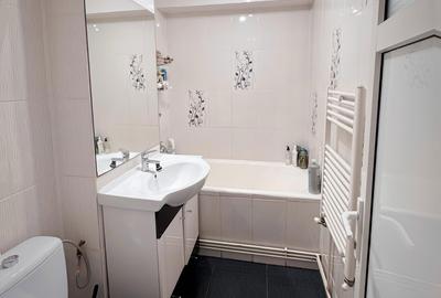 Apartament cu 3 camere semidecomandat în Tătărași - 6