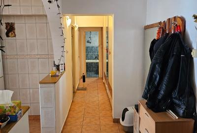 Apartament cu 3 camere decomandat în Răcădău - 13