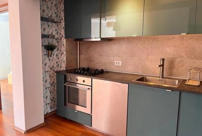 Vând apartament de 3 camere cu suprafață de 66 mp plus balcon de 4 mp - 3