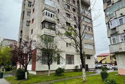 Apartament cu 3 camere decomandat în Unirii Nord - 1