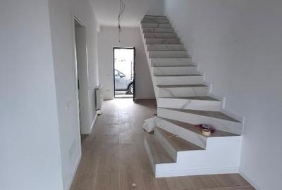 Vila +1+m individuala, 5 camere, 4 bai, garaj, str.Safirului, 0%tva - 5