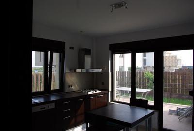 Vanzare  Vila  5 camere  Pipera - 2
