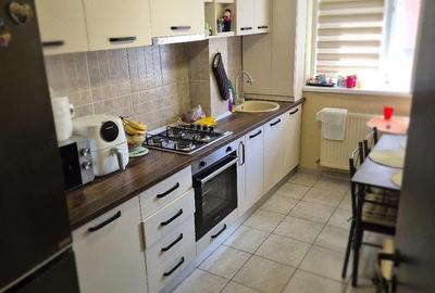 Garsonieră decomandată în Central - 9