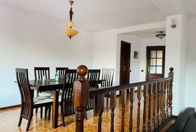 Casă cu 6 camere cu Canalizare în Colentina