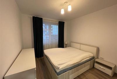 Apartament cu 2 camere decomandat, mobilat în Tractorul - 10