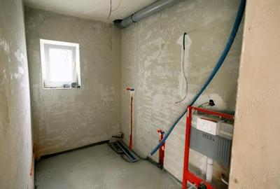 Casă cu Teren 500 Mp în Central