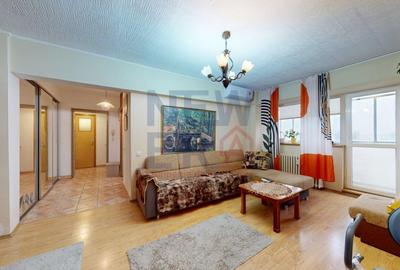 Apartament cu 3 camere semidecomandat, mobilat în 1 Mai