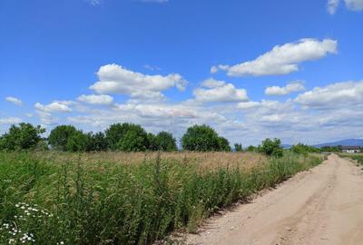 COMISION 0%! Teren 712mp Sacele / Strada Postavarului - 2